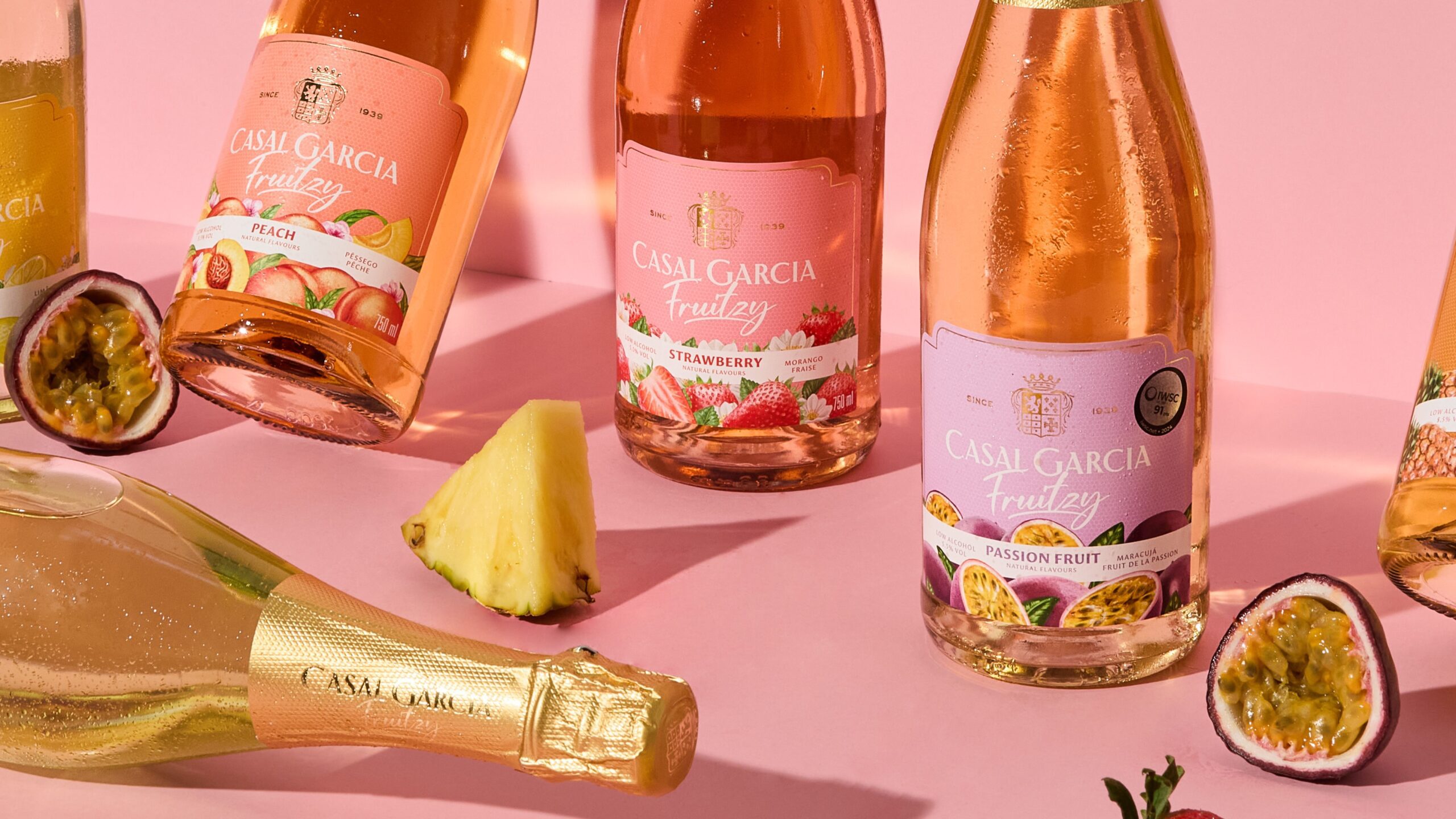 Frutas de primavera com Casal Garcia Fruitzy